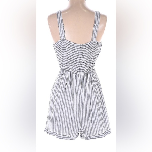 Japna V-neckline striped romper - Picture 2 of 2